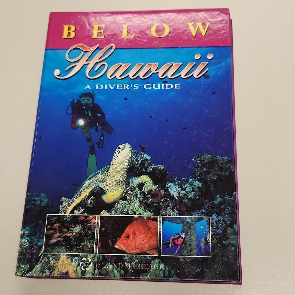 Below Hawaii A Divers Guide Book 2000